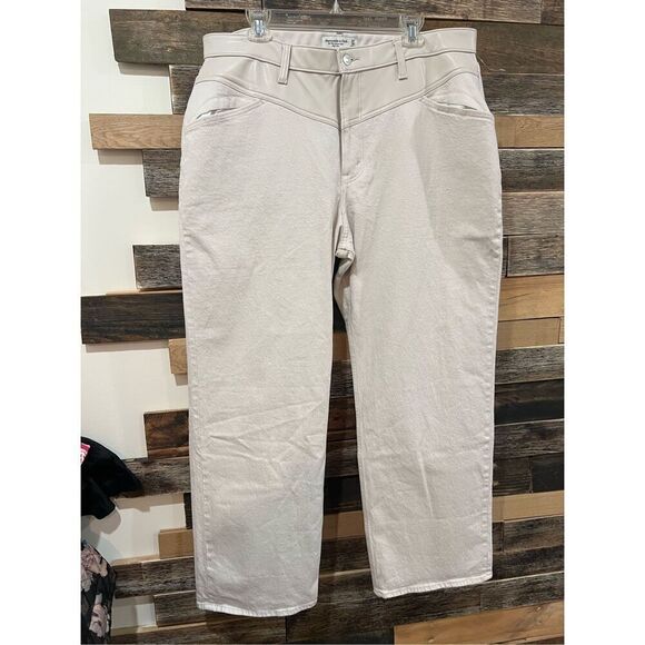 Abercrombie & Fitch NWT High Rise 90s Relax Jean denim&faux leather sz 34 (18R) - Picture 2 of 8